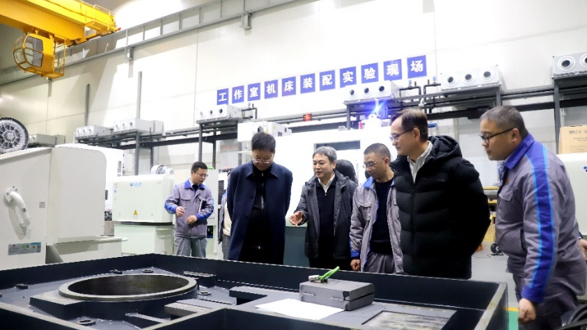“重庆智能制造装备技术路径与发展战略研究”项目组前往球友会手机版-球友会qiuyouhui（中国）集团调研